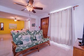 Seven Seas Resort