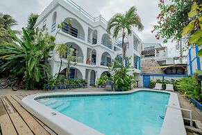 Seven Seas Resort