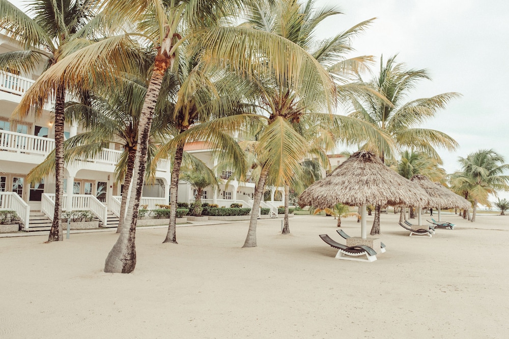 Placencia Resort