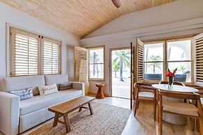 Placencia Resort