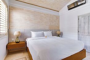Placencia Resort