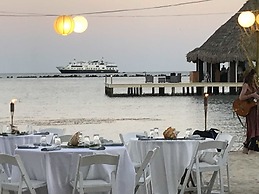 Placencia Resort
