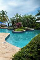 Tropikist Beach Hotel & Resort