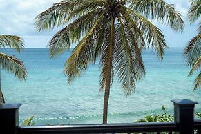 Tropikist Beach Hotel & Resort