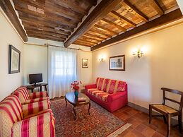 Villa Borgo San Pietro