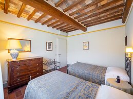 Villa Borgo San Pietro