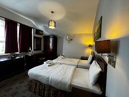 Bridge Park Hotel