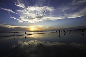 Kuta Seaview Beach Resort