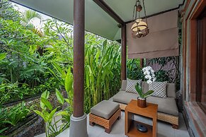 Kuta Seaview Beach Resort