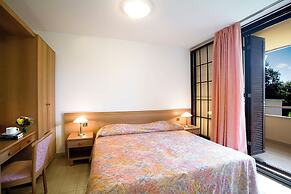 Solaris Residence - Naturist