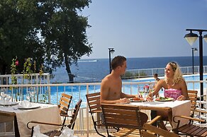 Solaris Residence - Naturist
