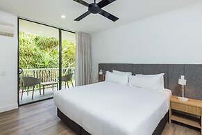 Oaks Port Douglas Resort