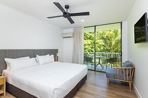 Oaks Port Douglas Resort