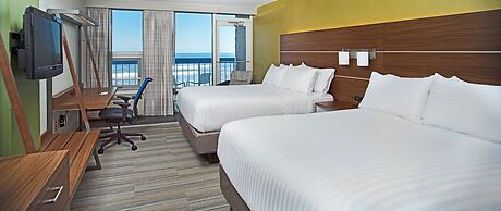 Holiday Inn Express Nags Head Oceanfront by IHG