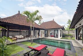 Santi Mandala Villa & Spa
