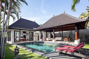 Santi Mandala Villa & Spa