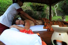 Santi Mandala Villa & Spa