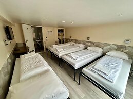 Hotel Damrak Inn