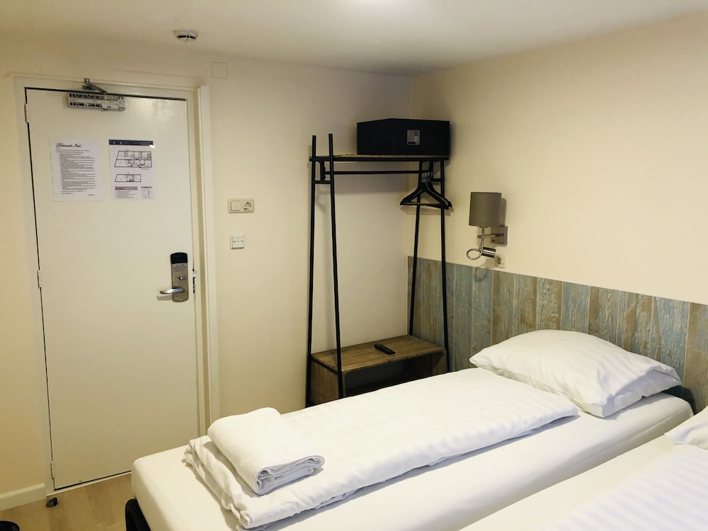 Hotel Damrak Inn