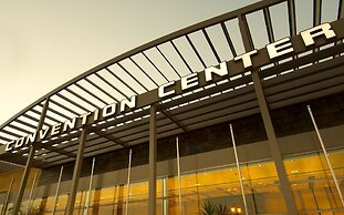 Elba Carlota Beach & Golf Resort