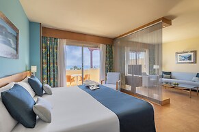 Elba Carlota Beach & Golf Resort