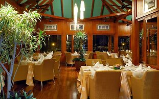 Elba Carlota Beach & Golf Resort