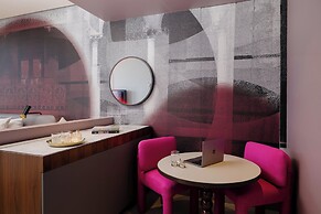 Hotel Indigo Sydney Potts Point by IHG