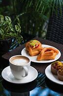 Oakwood Residence Naylor Road Pune