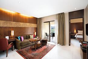 Oakwood Residence Naylor Road Pune
