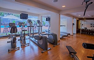 Oakwood Residence Naylor Road Pune