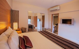 Oakwood Residence Naylor Road Pune