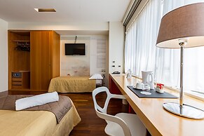 New Ipoint Hotel