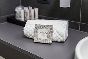 New Ipoint Hotel