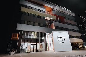 New Ipoint Hotel