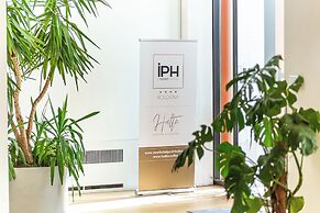 New Ipoint Hotel