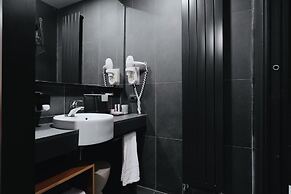 New Ipoint Hotel