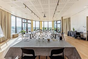 New Ipoint Hotel