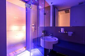 New Ipoint Hotel