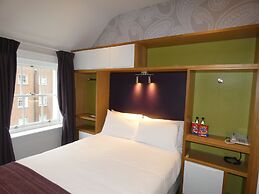 Jackson Court Hotel