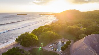 Hotel Punta Teonoste Boutique Beachfront Resort