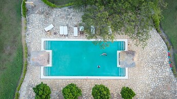 Hotel Punta Teonoste Boutique Beachfront Resort