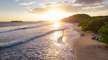 Hotel Punta Teonoste Boutique Beachfront Resort