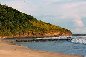 Hotel Punta Teonoste Boutique Beachfront Resort