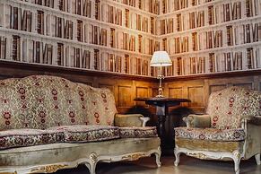 Abbey Sands Hotel