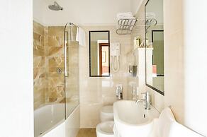Hotel Silla