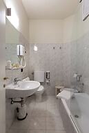 Hotel Silla