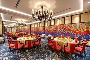 One World Hotel