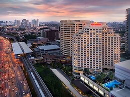 One World Hotel