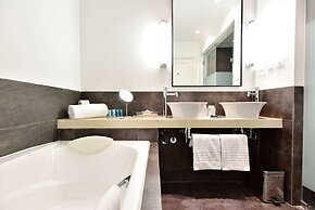 Dolce by Wyndham CampoReal Lisboa