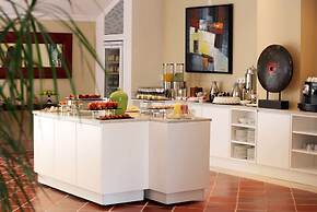 Dolce by Wyndham CampoReal Lisboa